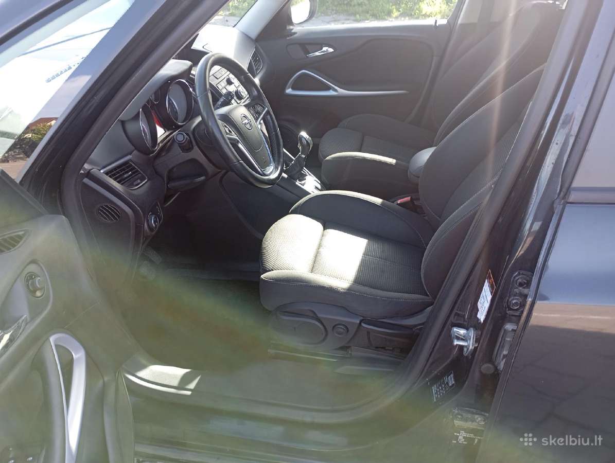 Opel zafira tourier - nuotraukos Nr. 7