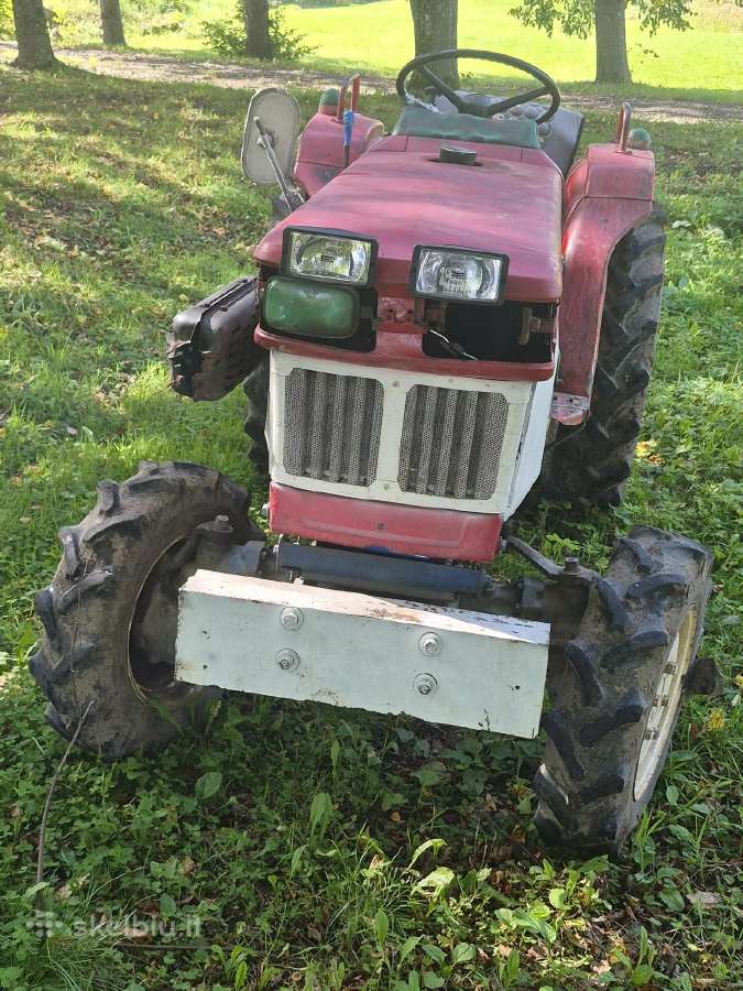 Japoniškas traktoriukas Yanmar, Ym221gd - nuotraukos Nr. 3