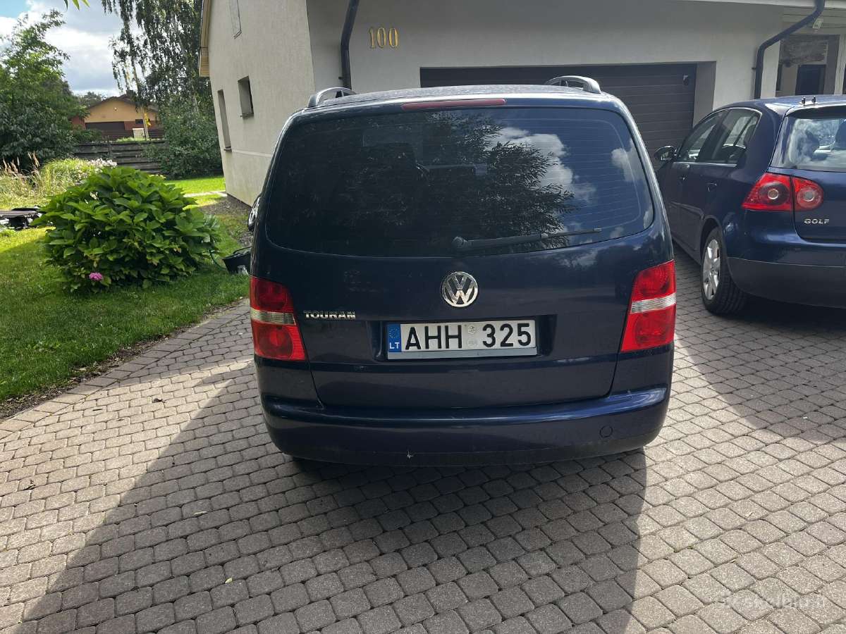 Daužtas VW Touran 2005m Variklis veikia, yra Ta - nuotraukos Nr. 2