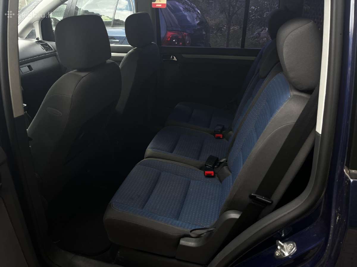 Daužtas VW Touran 2005m Variklis veikia, yra Ta - nuotraukos Nr. 6