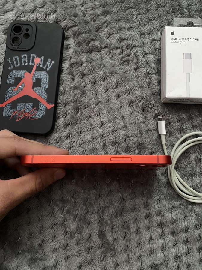 iPhone 12 mini raudonas - nuotraukos Nr. 4
