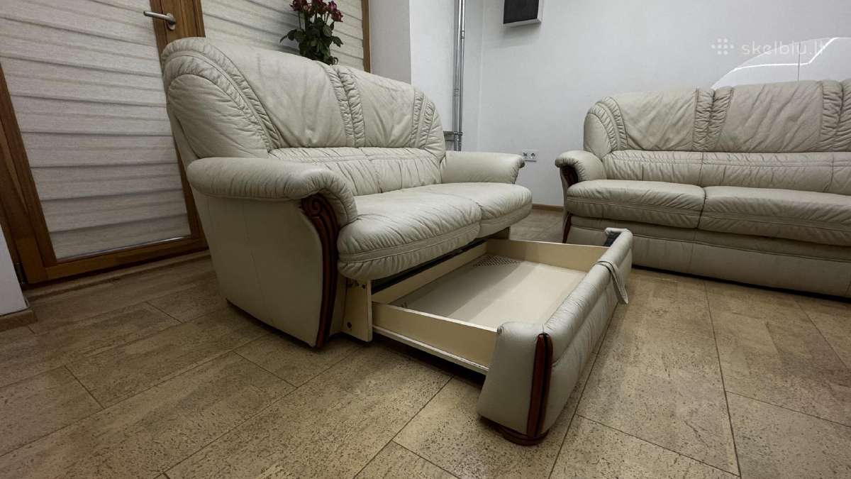 Labai tvarkinga natūralios odos dvivietė sofa - nuotraukos Nr. 5