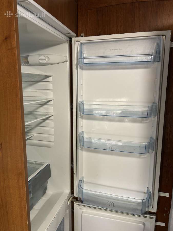 Electrolux ern29601 Įmontuojamas šaldytuvas - nuotraukos Nr. 2