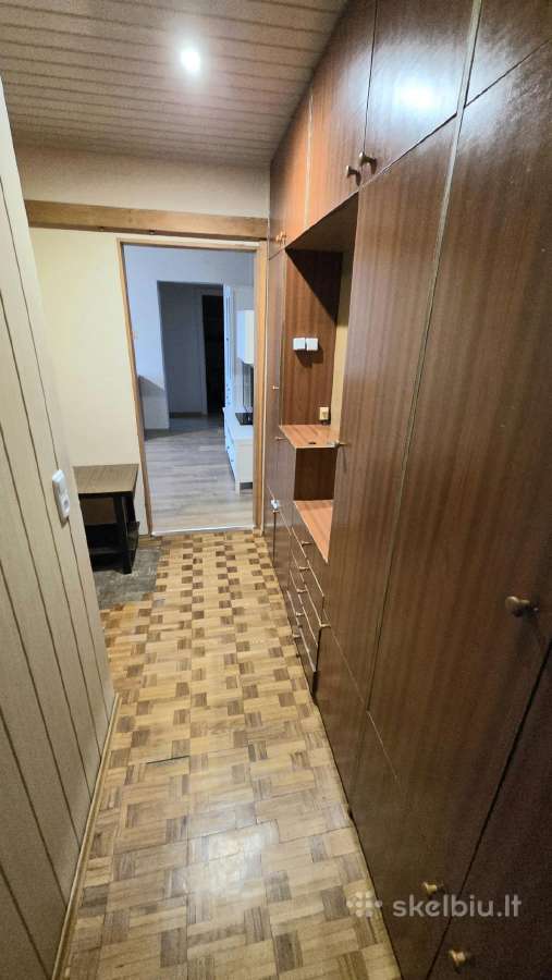 Nuomojamas erdvus 3 kambarių butas Vidzgiryje - nuotraukos Nr. 7