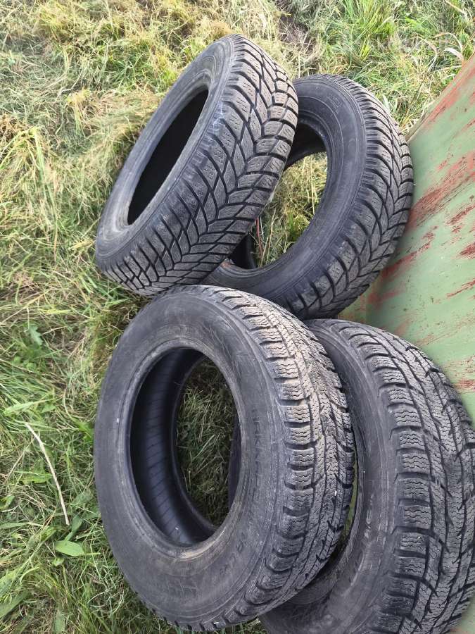 195/70 R15 C žieminės padangos - nuotraukos Nr. 8