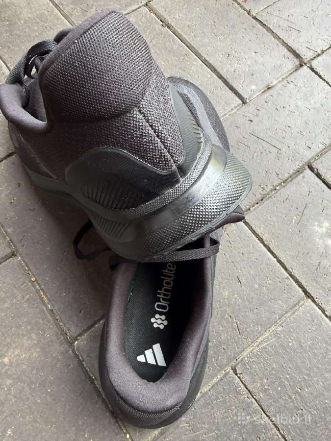 Adidas kedai - nuotraukos Nr. 7