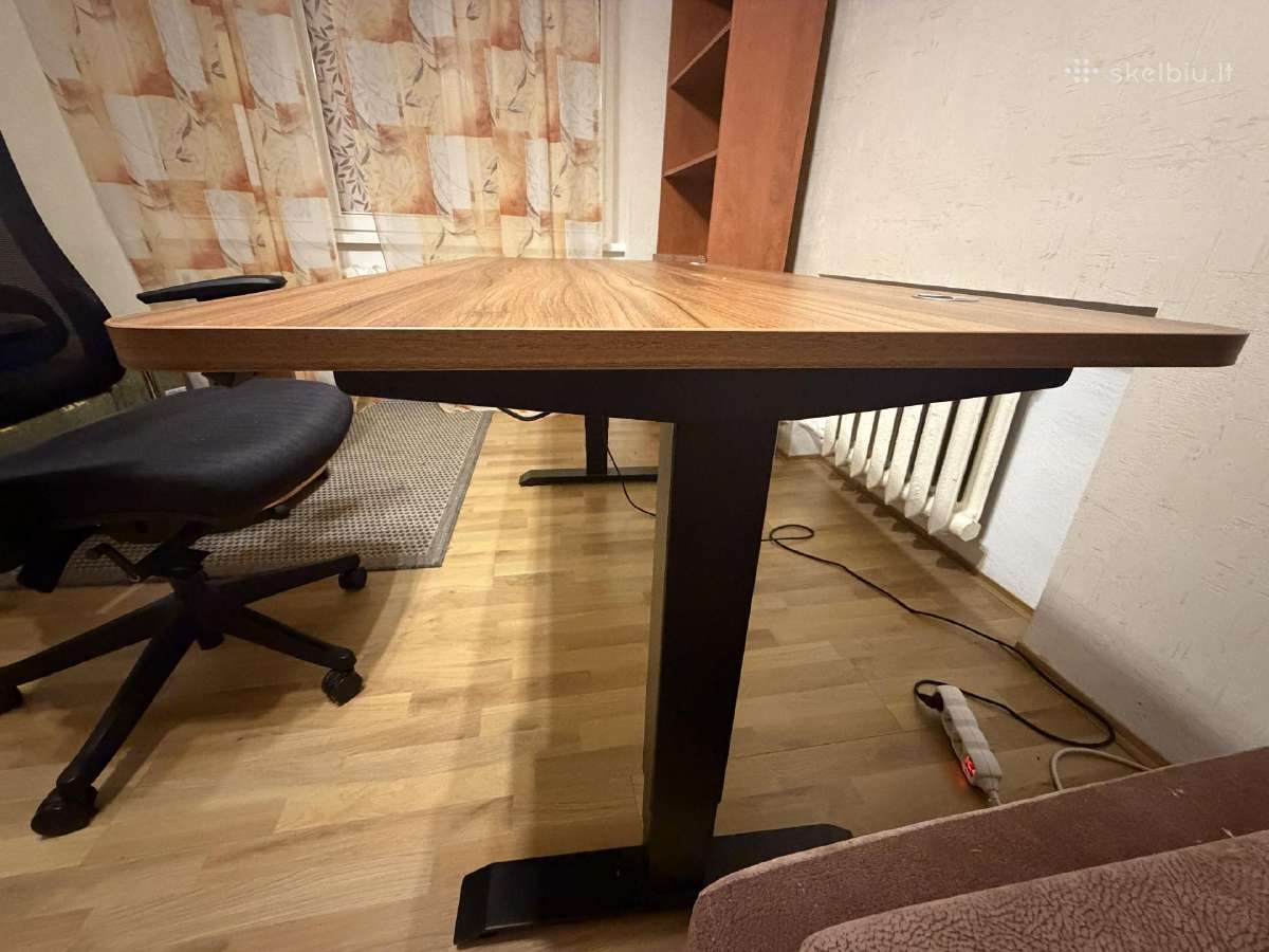 Desktronic kilnojamas stalas ir kėdė - nuotraukos Nr. 3