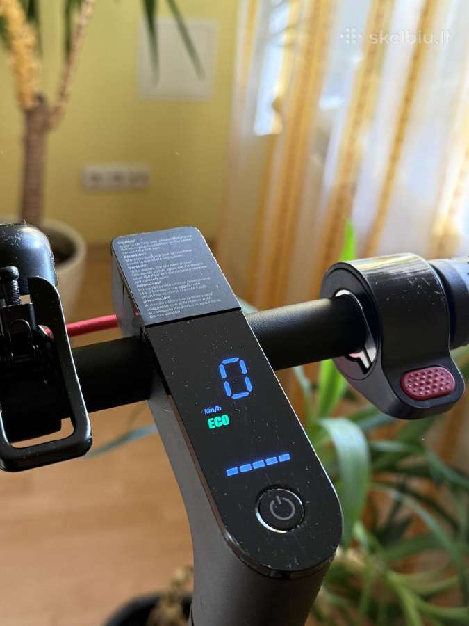 Xiaomi Mi Scooter Pro - nuotraukos Nr. 3