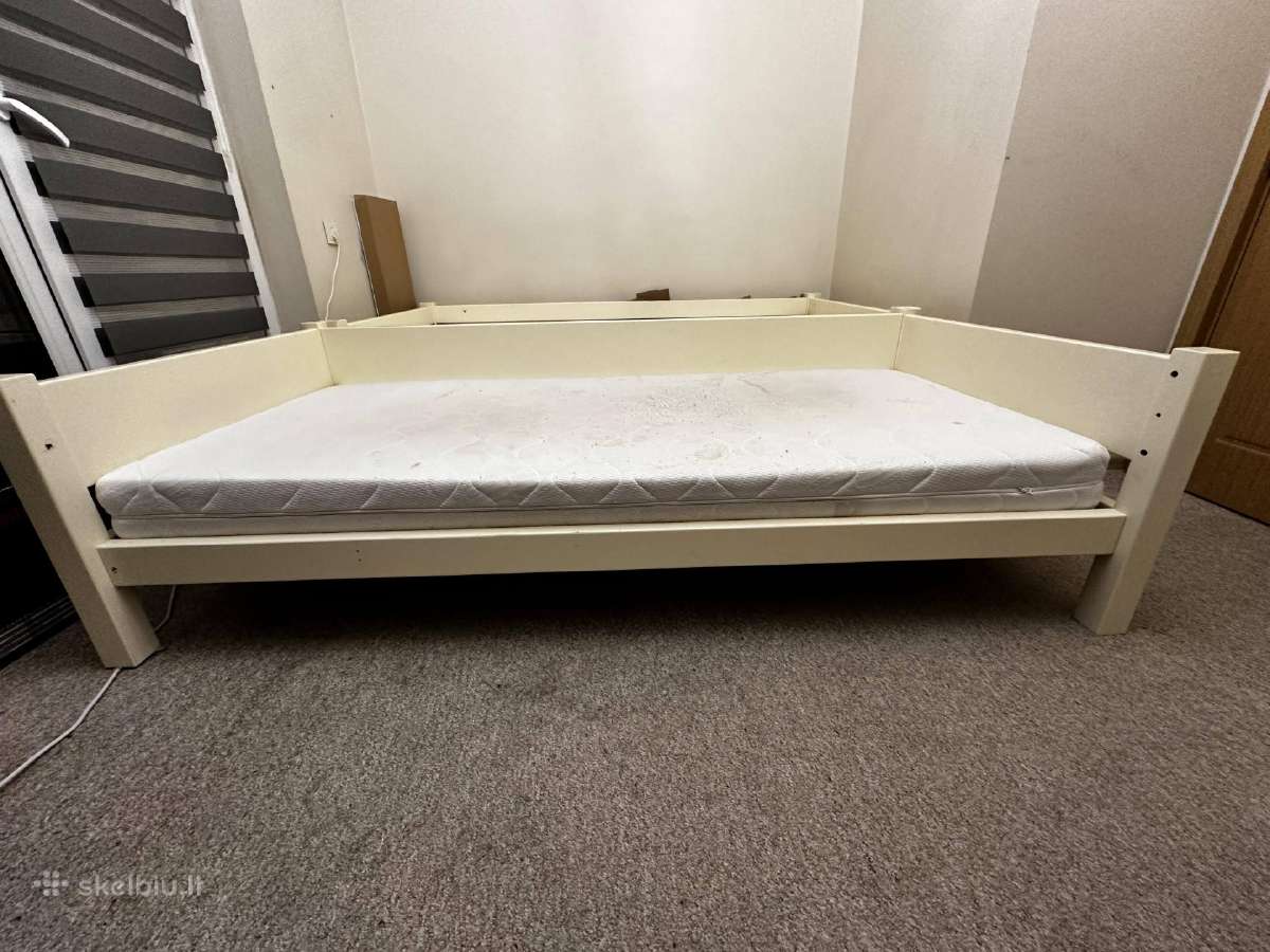 2 viengulės baltos lovos su čiužiniais (naudotos) - nuotraukos Nr. 4