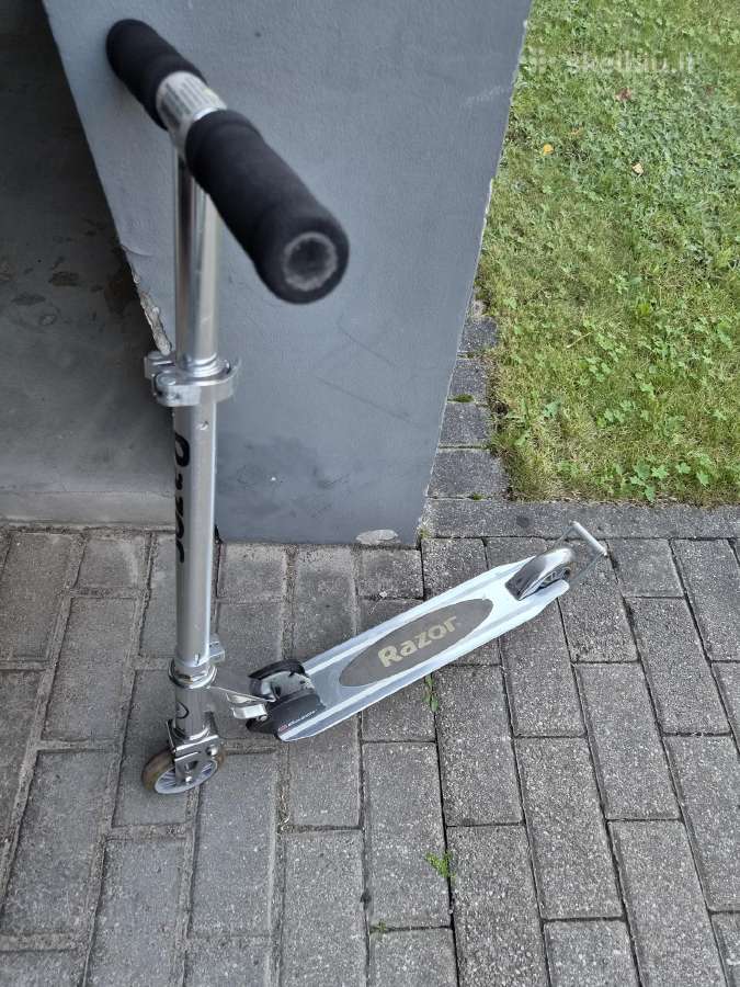 Razor sulankstomas paspirtukas - nuotraukos Nr. 2