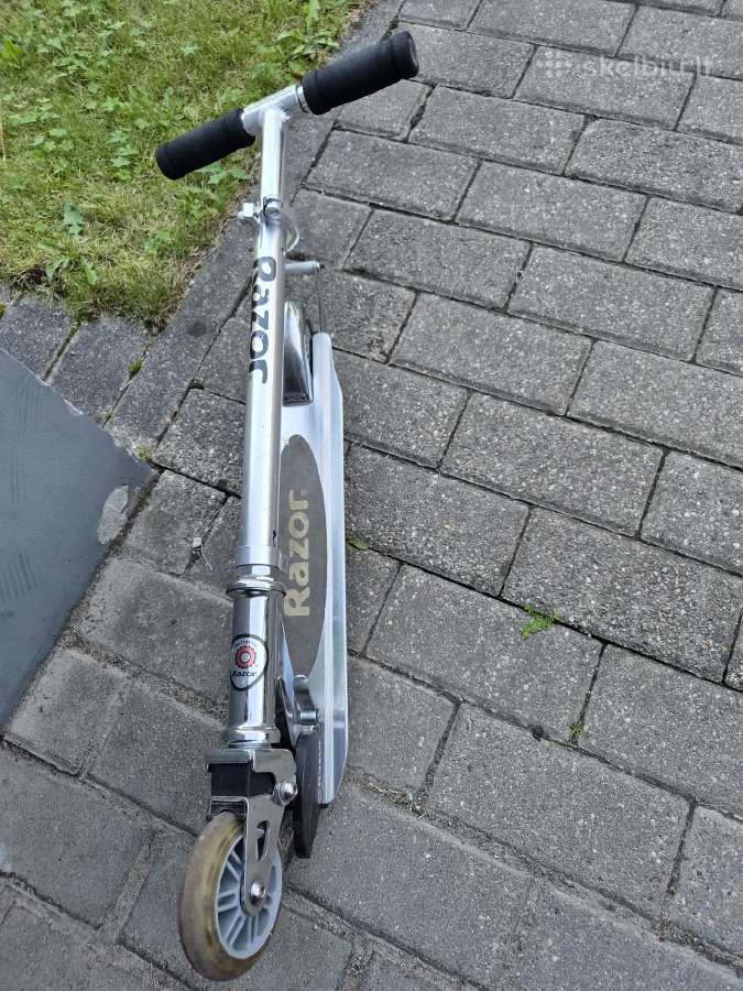 Razor sulankstomas paspirtukas - nuotraukos Nr. 4