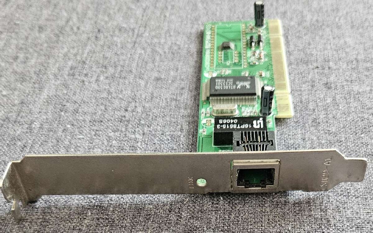 Tinklo plokštė Realtek Rtl8139d - nuotraukos Nr. 3