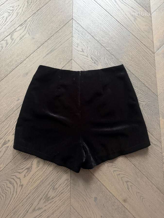 Prada sijonas-šortai - nuotraukos Nr. 4