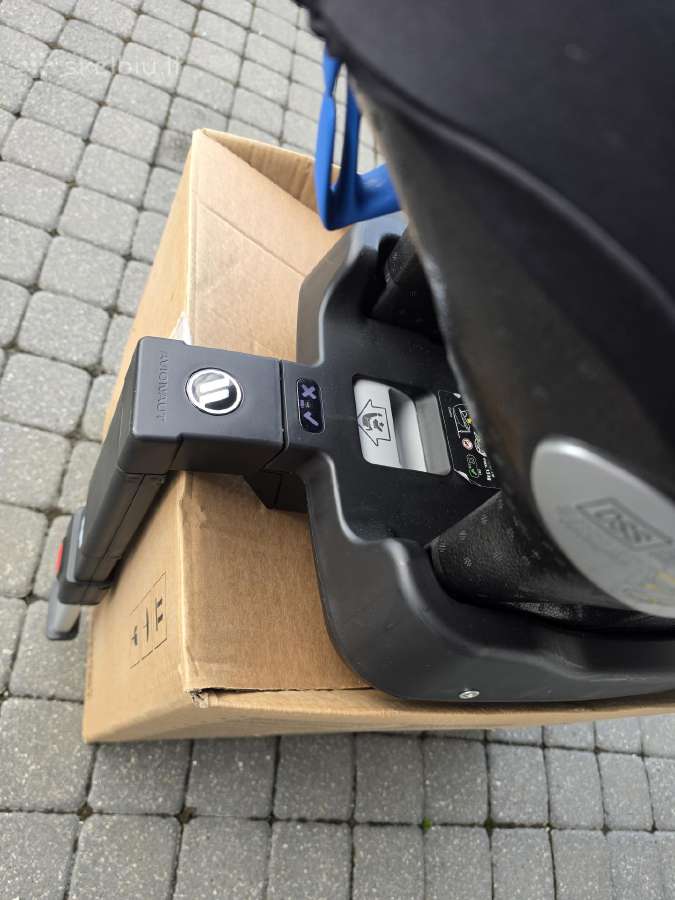 Automobilinė kėdutė Avionaut Pixel + Isofix bazė - nuotraukos Nr. 12