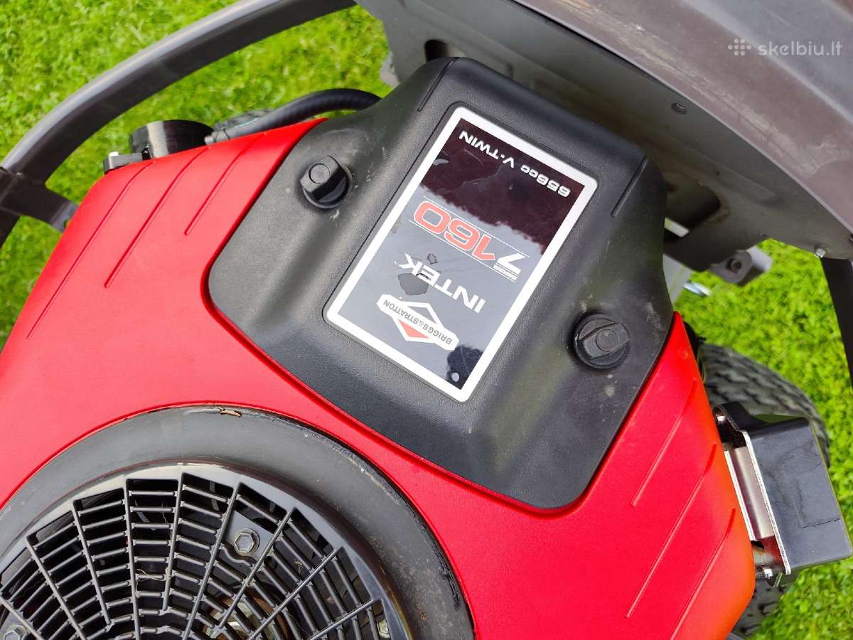 Husqvarna Rider 216t Awd. 2 cilindrų variklis - nuotraukos Nr. 8