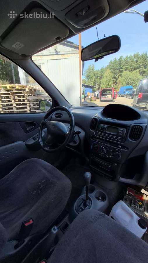 Toyota Yaris Verso 1.4l Dyzelis 2002m - nuotraukos Nr. 8