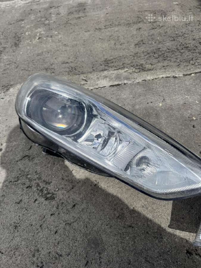 Ford Focus St xenon LED žibintai - nuotraukos Nr. 4
