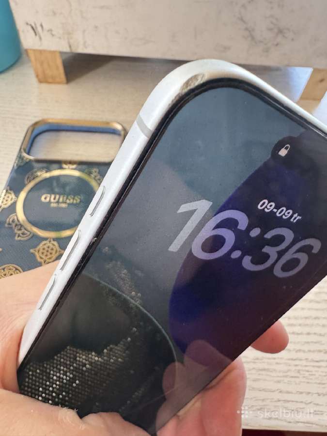 iPhone su trūkumais - nuotraukos Nr. 6