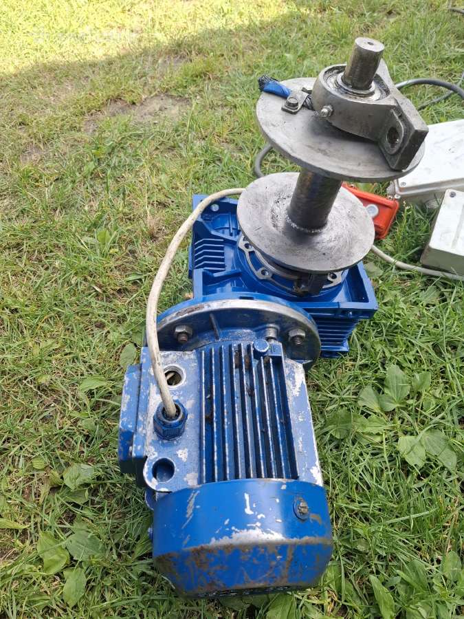 Parduodu katerį Progres-4 su Honda-25 - nuotraukos Nr. 8