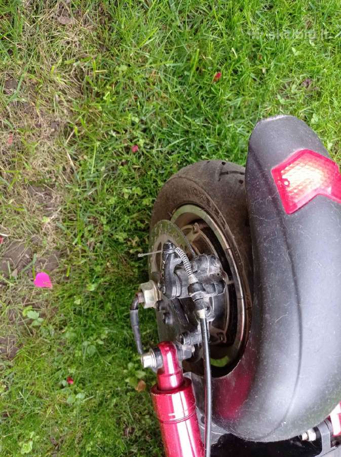 Parduodamas elektrinis paspirtukas Emscooter - nuotraukos Nr. 8