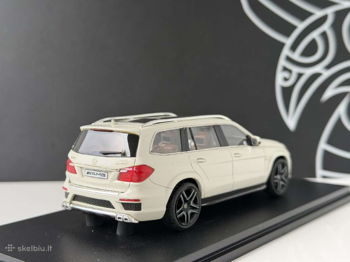 Mercedes Benz Gl 63 Amg 1:43 - nuotraukos Nr. 11