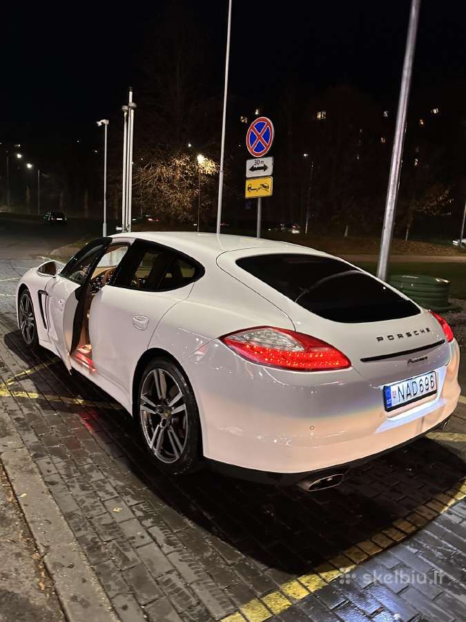 Parduodamas Porsche Panamera - nuotraukos Nr. 14