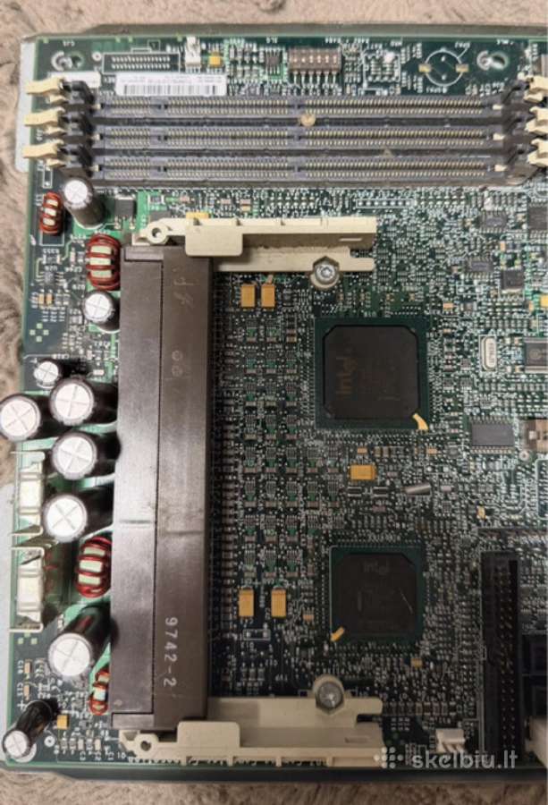 Compaq Dual Slot 1 retro pagrindinė plokštė - nuotraukos Nr. 2