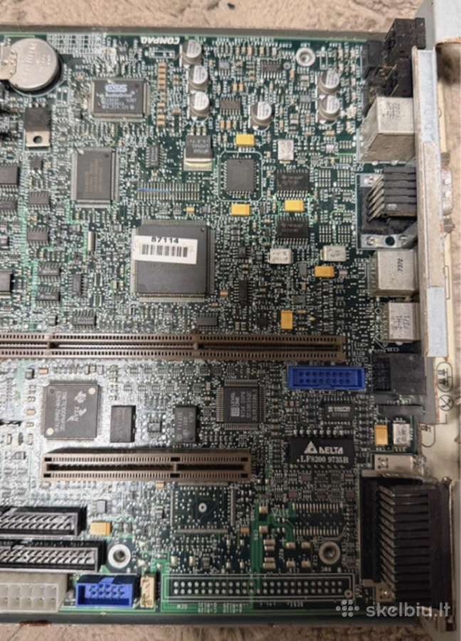 Compaq Dual Slot 1 retro pagrindinė plokštė - nuotraukos Nr. 4