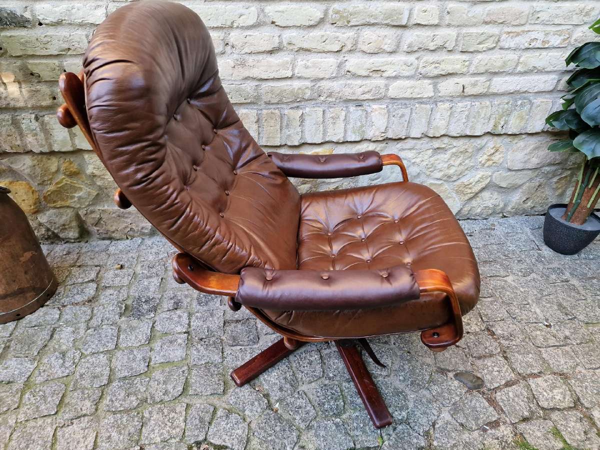 Vintažinis mid century odinis fotelis /sūpuoklis - nuotraukos Nr. 20