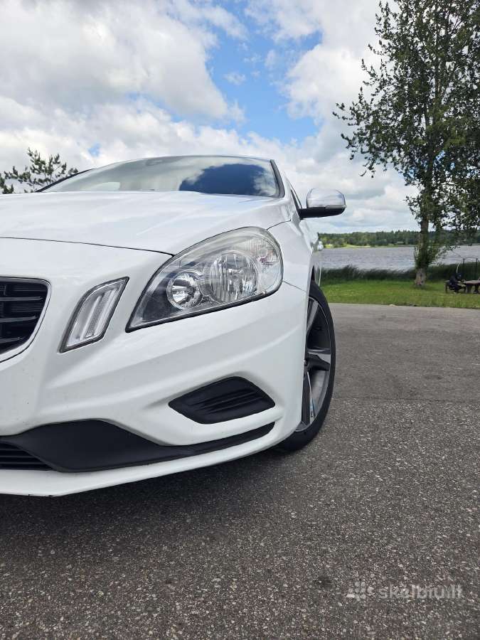 Parduodama balta gulbė Volvo S60 - nuotraukos Nr. 2