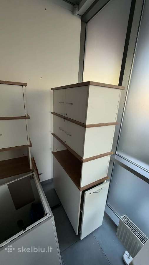 Stalas, spintelės kiti baldai - nuotraukos Nr. 7