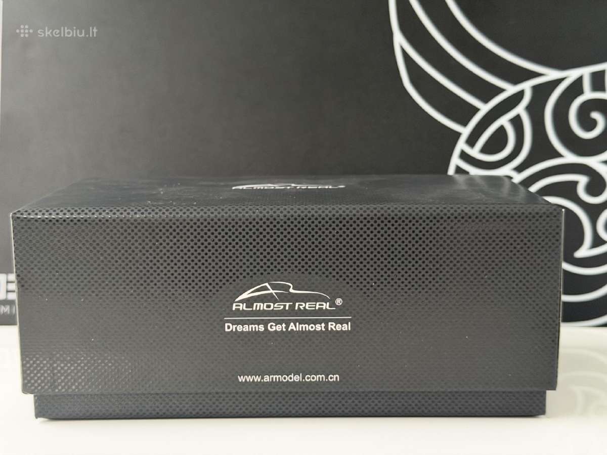 Mercedes Benz S 600 Maybach 1:43 - nuotraukos Nr. 13