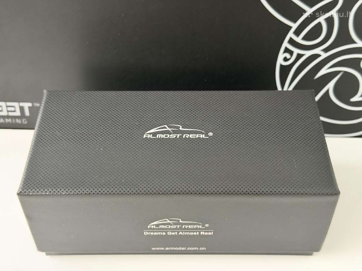Mercedes Benz S 600 Maybach 1:43 - nuotraukos Nr. 14