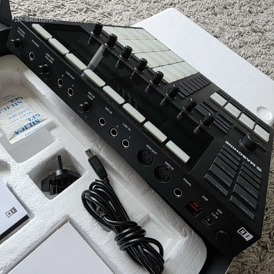 Native Instruments Maschine mk3 - nuotraukos Nr. 2