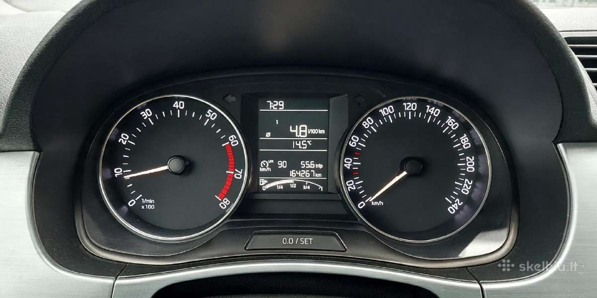 Parduodu Škoda Fabia Universal 2015-07 75 Ag 55 kw - nuotraukos Nr. 3