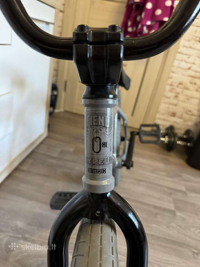 BMX Fiend Type O XL + priedai 2 šalmai 2 kameros - nuotraukos Nr. 4