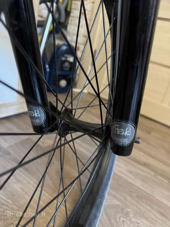 BMX Fiend Type O XL + priedai 2 šalmai 2 kameros - nuotraukos Nr. 8