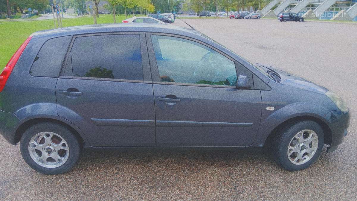 Parduodu Ford fiesta - nuotraukos Nr. 2