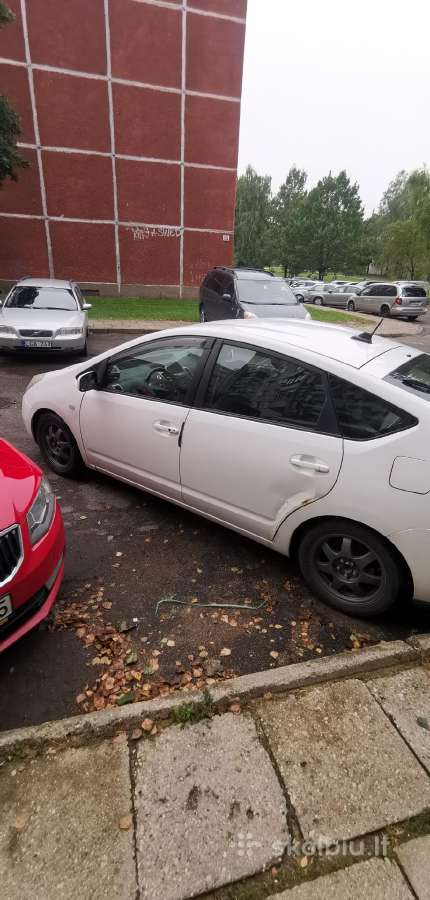Toyota Prius 20 - nuotraukos Nr. 2