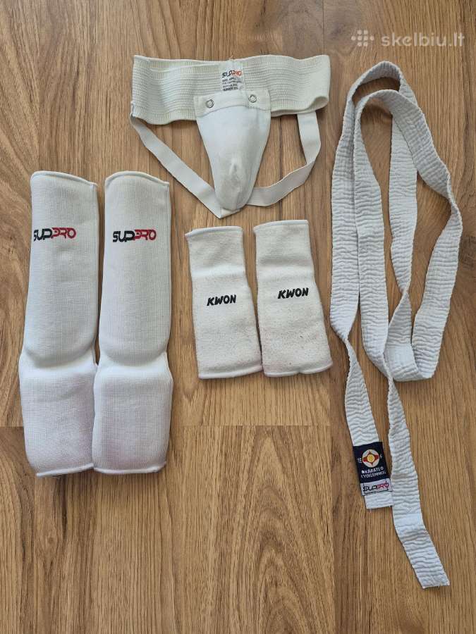 Karate apranga ir apsaugos - nuotraukos Nr. 2