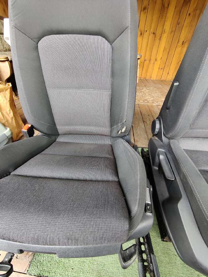 Parduodu VW Passat B8 2015 m. sėdynes - nuotraukos Nr. 4