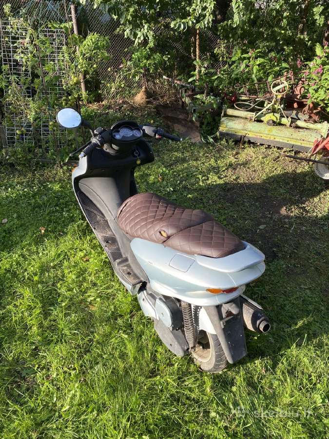 Yamaha Majesty 125 - nuotraukos Nr. 6