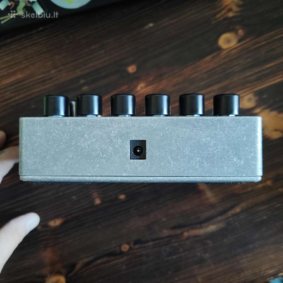 Ehx Deluxe Bass Big Muff fuzas bosinei gitarai - nuotraukos Nr. 4