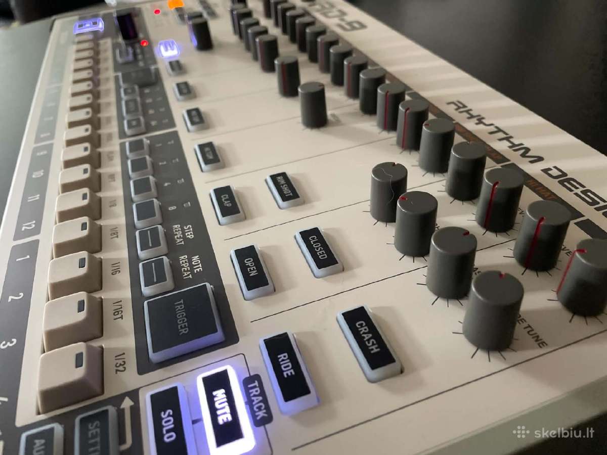 Behringer Rd-9 būgnų mašina - nuotraukos Nr. 8