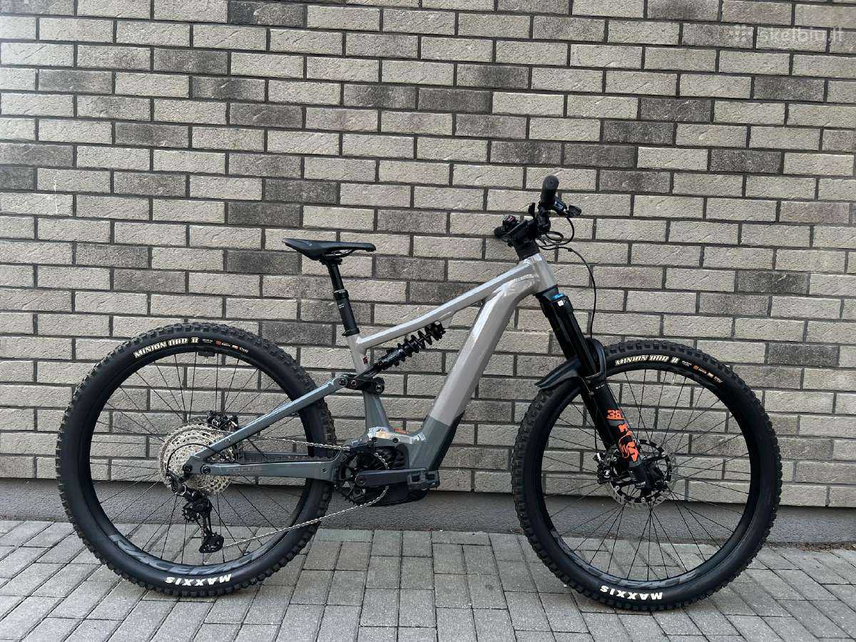 Focus Sam² 6.8 – Bosch CX / 750 Wh / Fox 38 / XT - nuotraukos Nr. 2