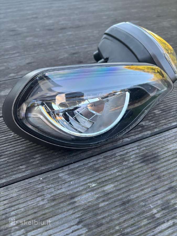 Triumph Street Triple priekinė fara - nuotraukos Nr. 3