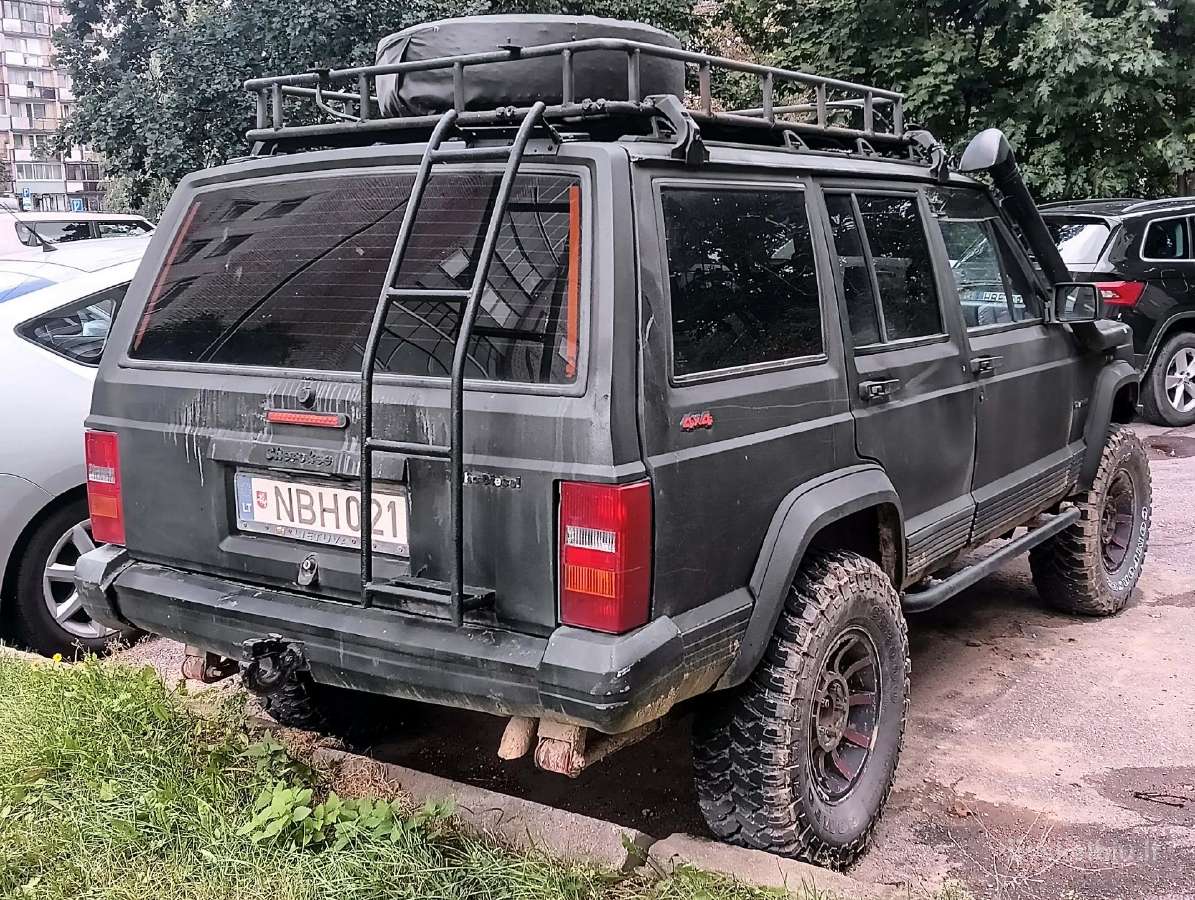 Jeep Cherokee 2.1 Td - nuotraukos Nr. 5