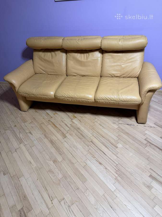 Trivietė šviesių garstyčių odinė sofa - nuotraukos Nr. 2