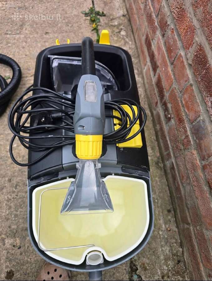 Karcher puzzi 10/1 plaunamas siurblys veikiantis - nuotraukos Nr. 7