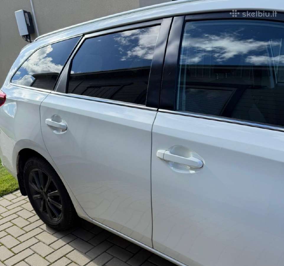: Toyota Auris Hibridas 2016 11 - nuotraukos Nr. 28